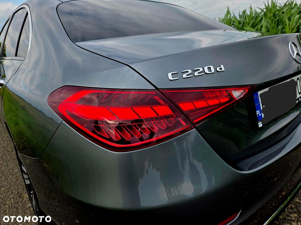 Mercedes-Benz Klasa C 220 d 9G-TRONIC - 19