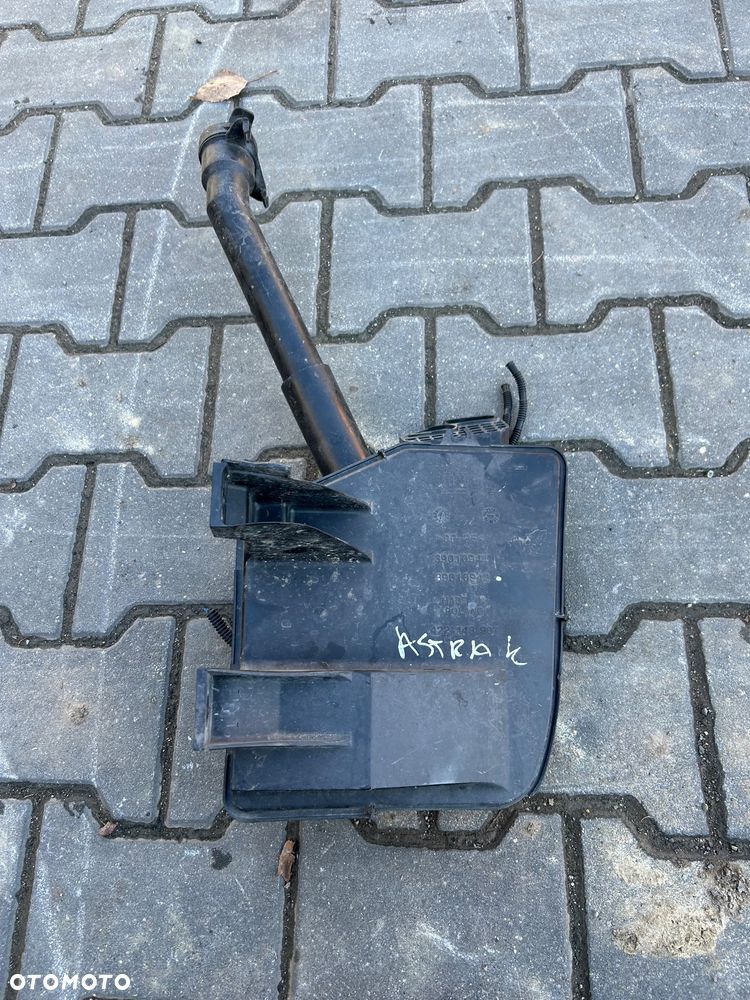Opel Astra K zbiorniczek spryskiwaczy pompka - 5
