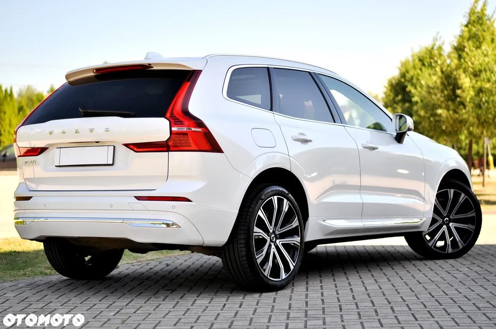 Volvo XC 60 T6 AWD Recharge Geartronic Inscription - 9