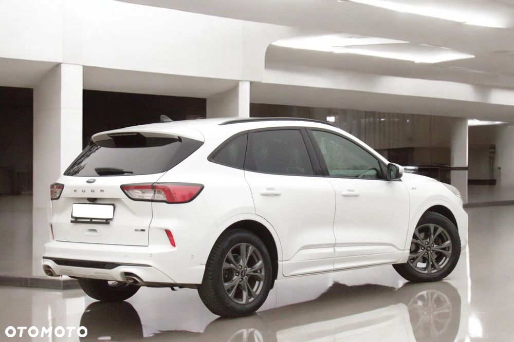 Ford Kuga 2.0 TDCi 2x4 ST-Line - 18