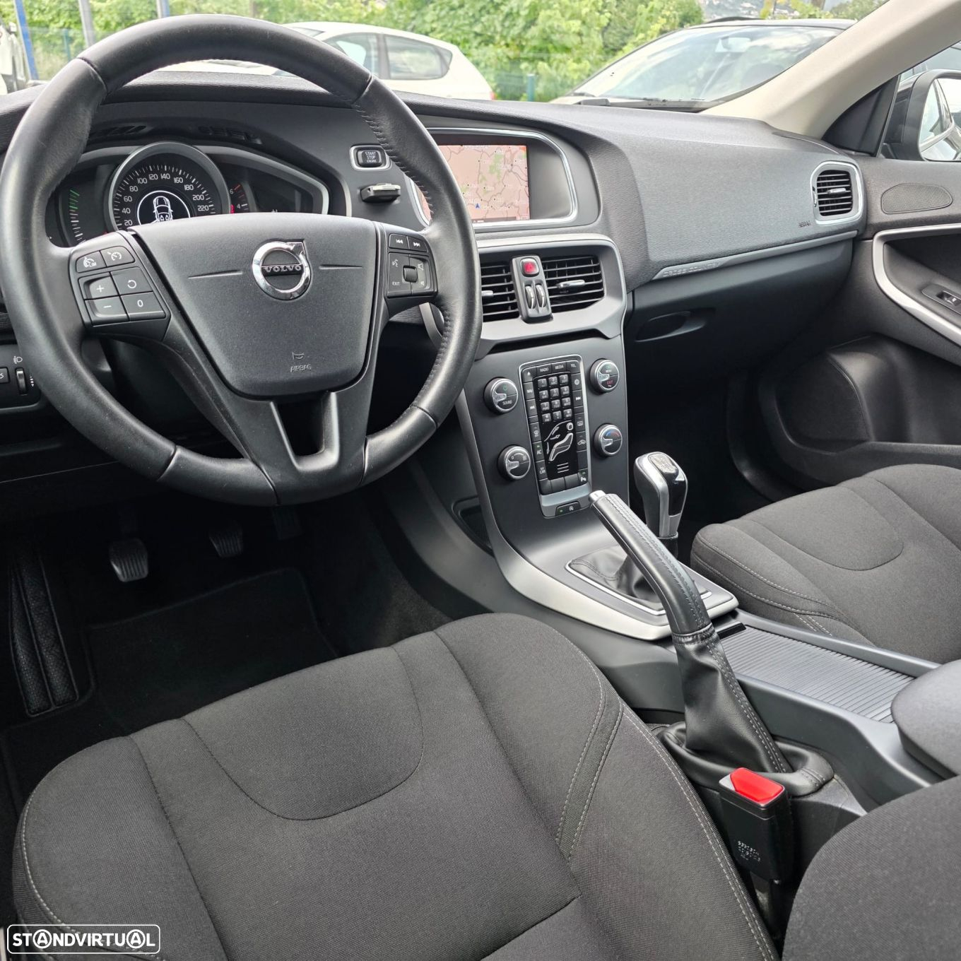 Volvo V40 Cross Country 2.0 D2 - 34