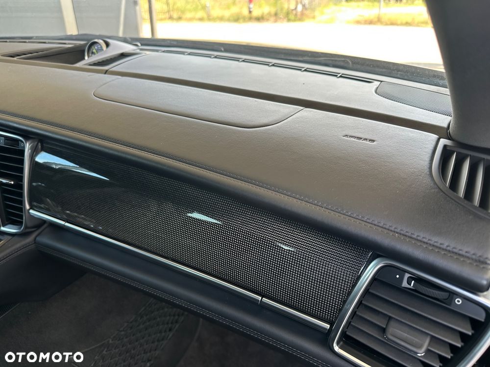 Porsche Panamera - 11