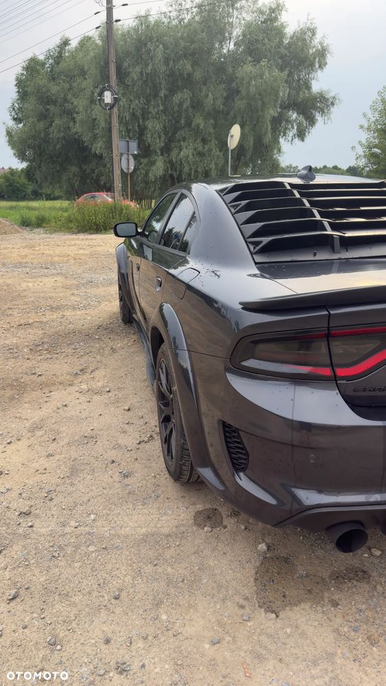 Dodge Charger - 16