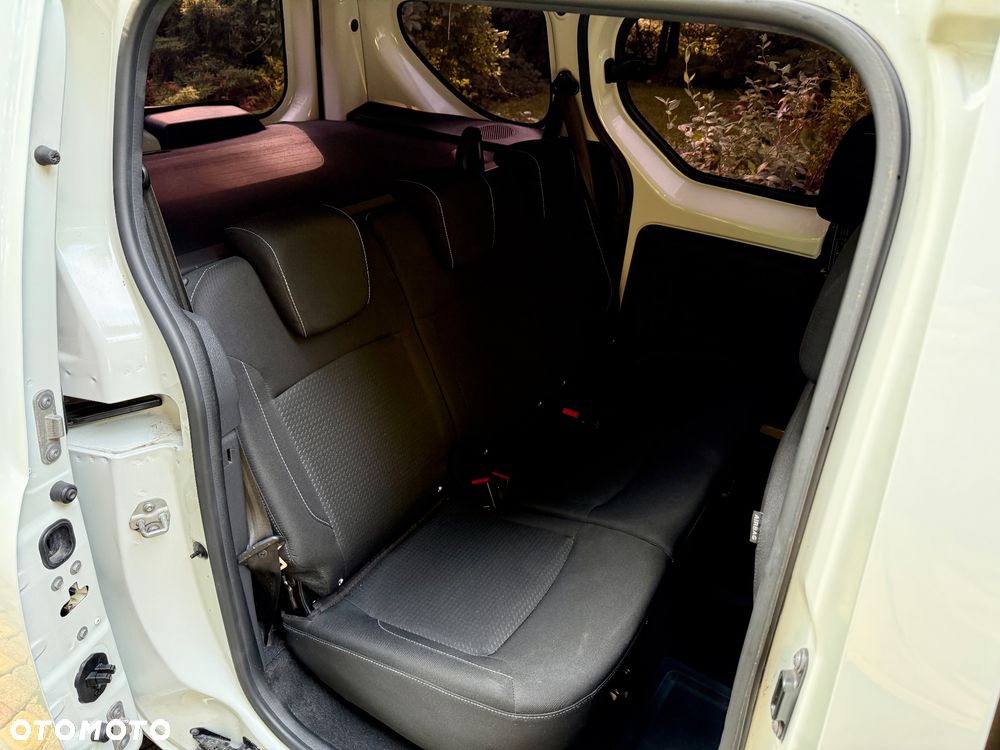 Dacia Dokker 1.5 Blue dCi Laureate - 14