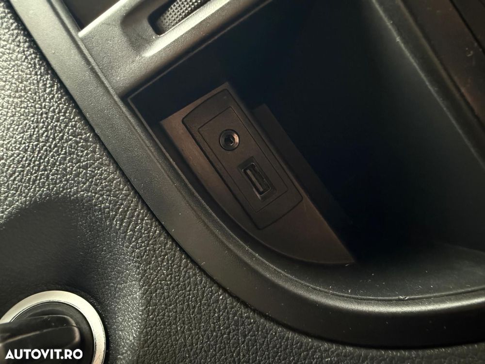 Mercedes-Benz Vito - 21