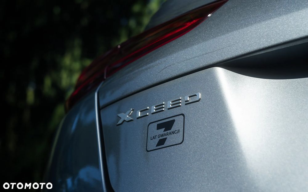 Kia XCeed 1.5 T-GDI Business Line - 31