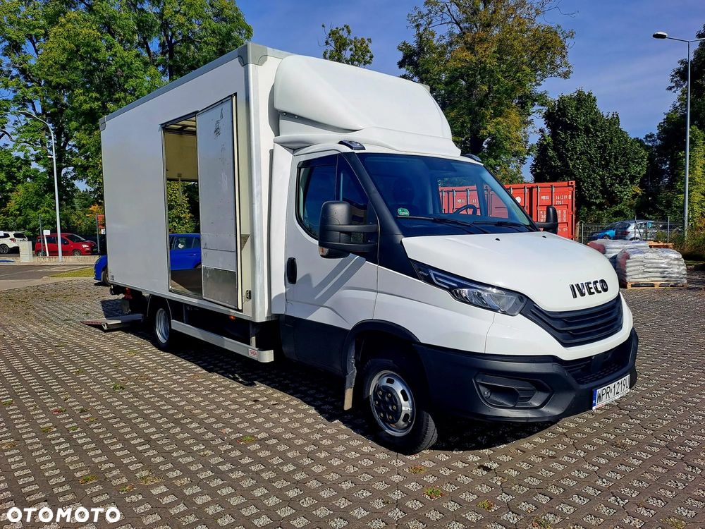 Iveco Daily | 50C18 | 3 litry  | Bliźniak | Kontener |  8EP |  Full Led - 16
