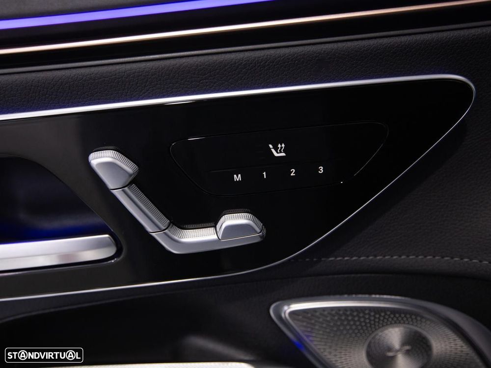 Mercedes-Benz EQE 350 Electric Art - 24