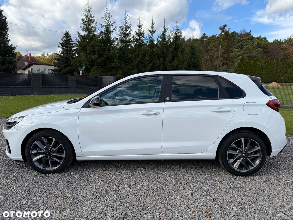Hyundai i30 1.5 T-GDI 48V-Hybrid DCT EDITION 30+ - 16