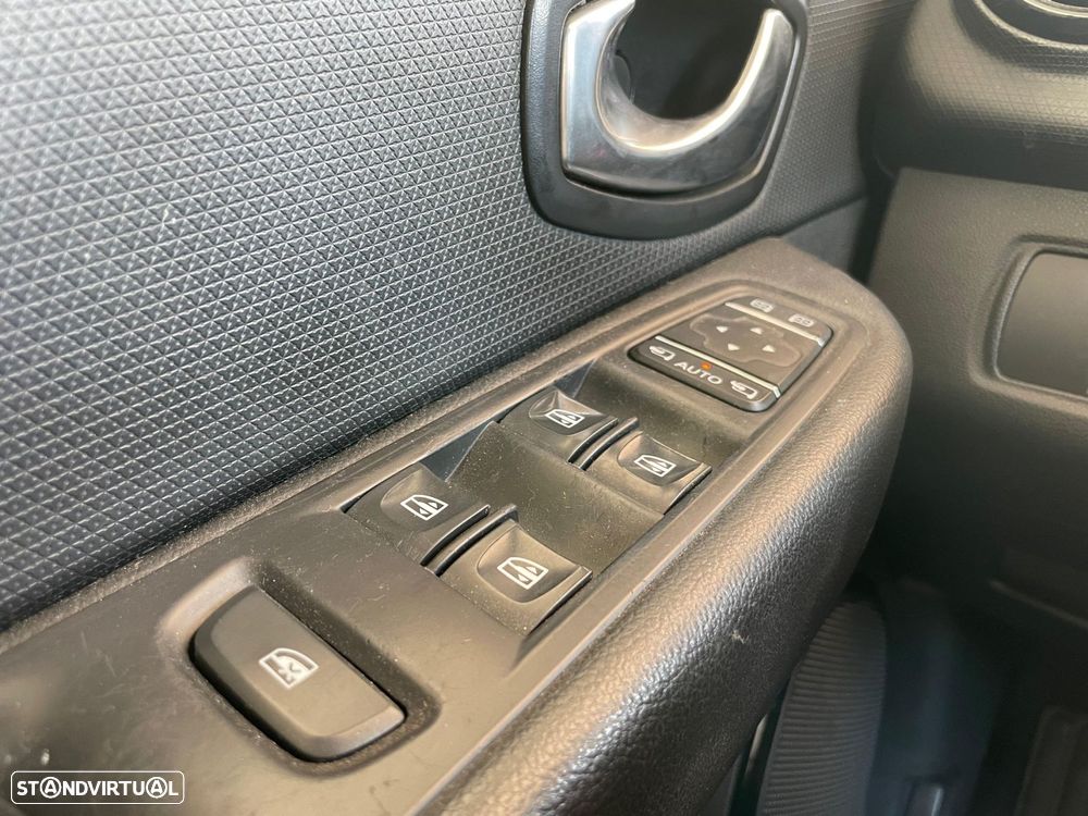 Renault Clio Sport Tourer 1.5 dCi GT Line - 14