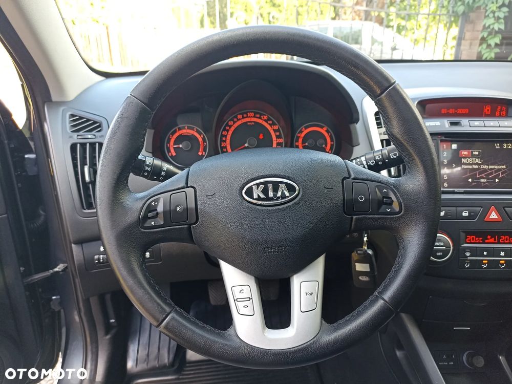 Kia Ceed - 22