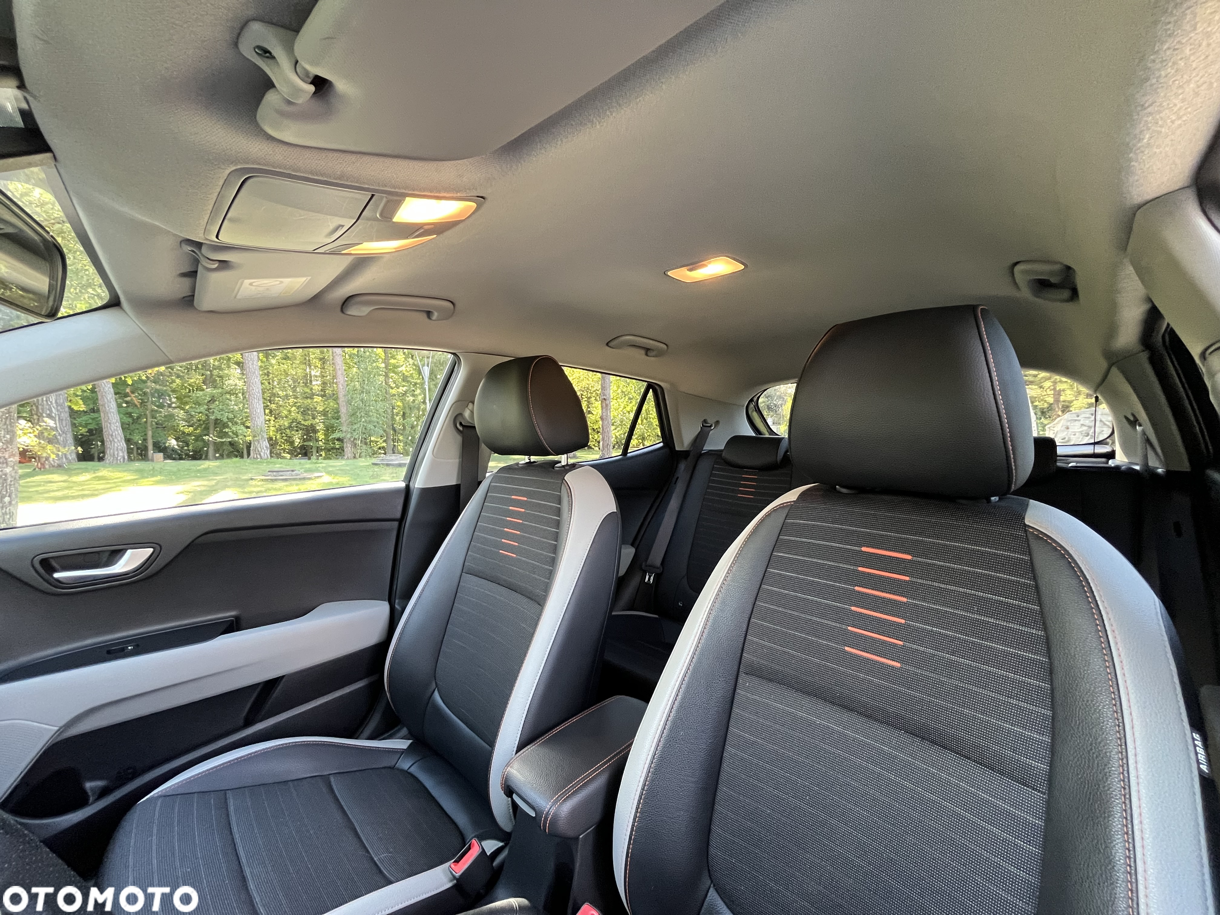 Kia Stonic - 31
