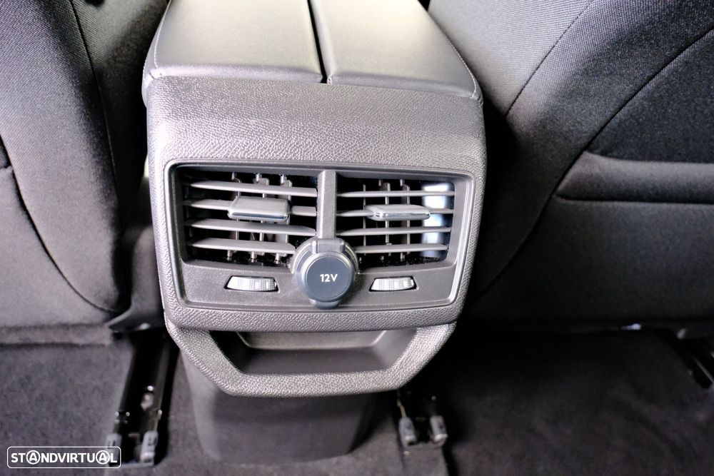 Peugeot 3008 1.2 PureTech Allure EAT8 - 16