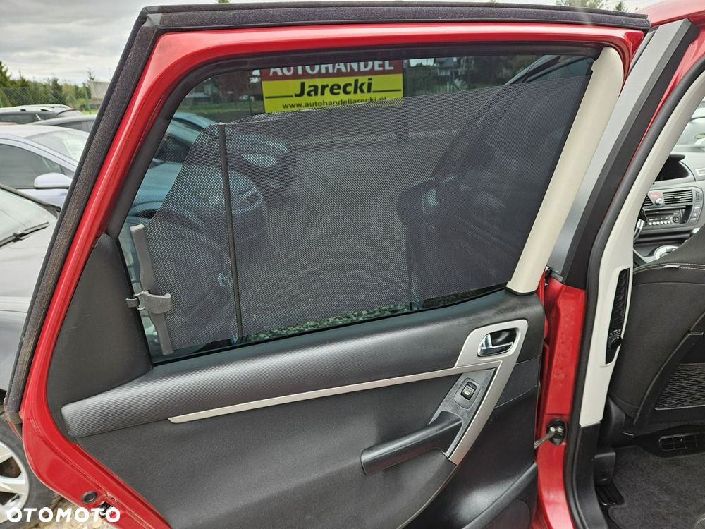 Citroën C4 Picasso - 19