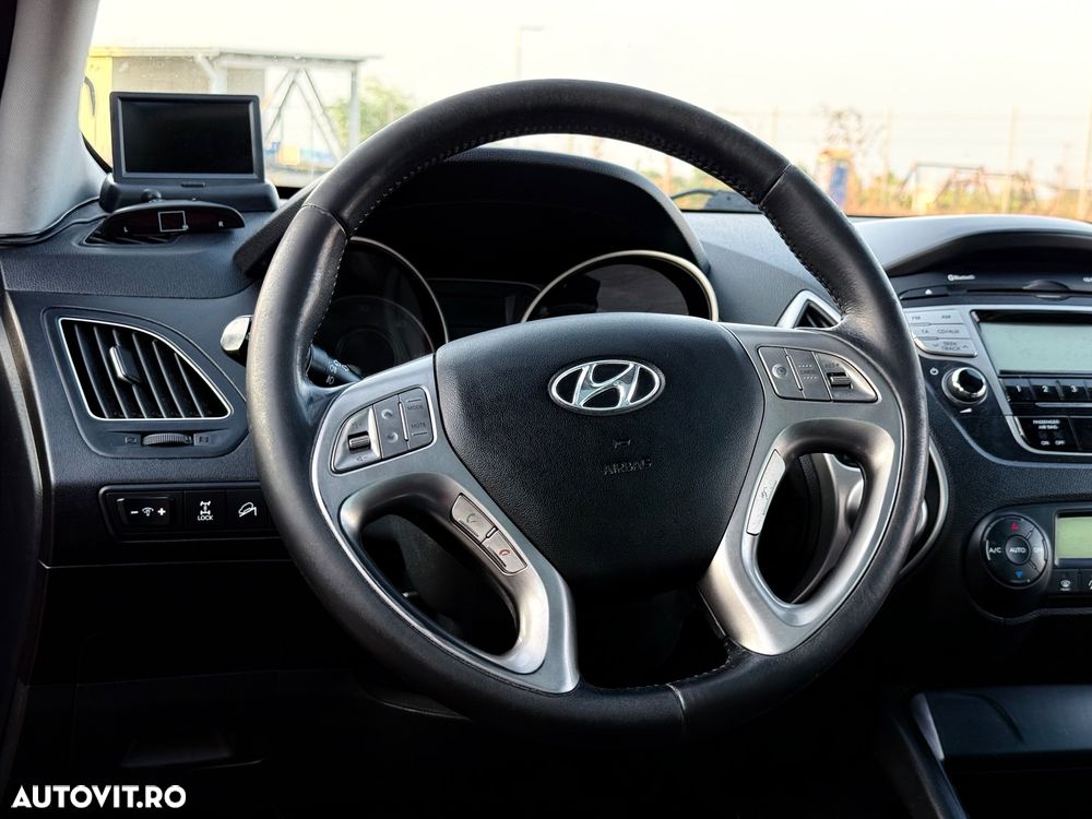 Hyundai ix35 - 9