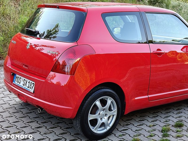 Suzuki Swift 1.3 Comfort - 31