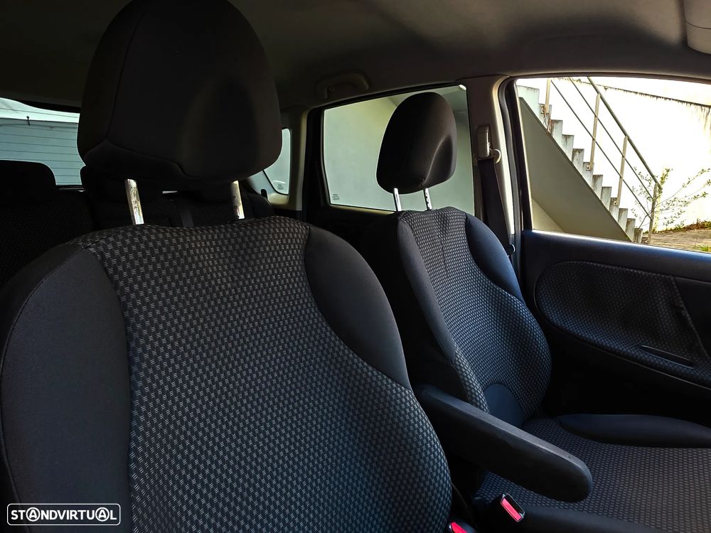 Nissan Note 1.4 Acenta Pack Luxe - 48