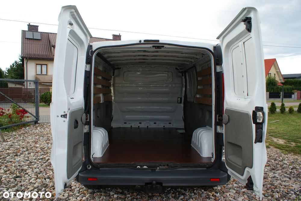 Renault Trafic - 8