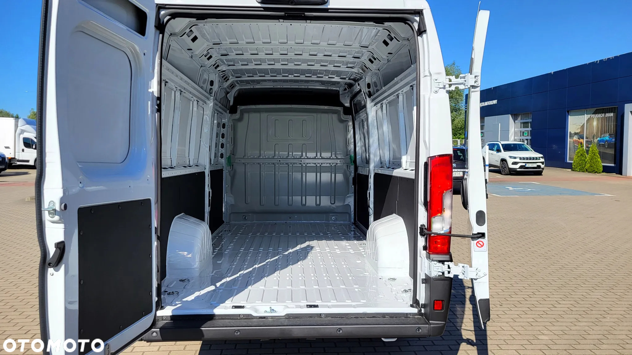 Peugeot Boxer L4H2 - 12