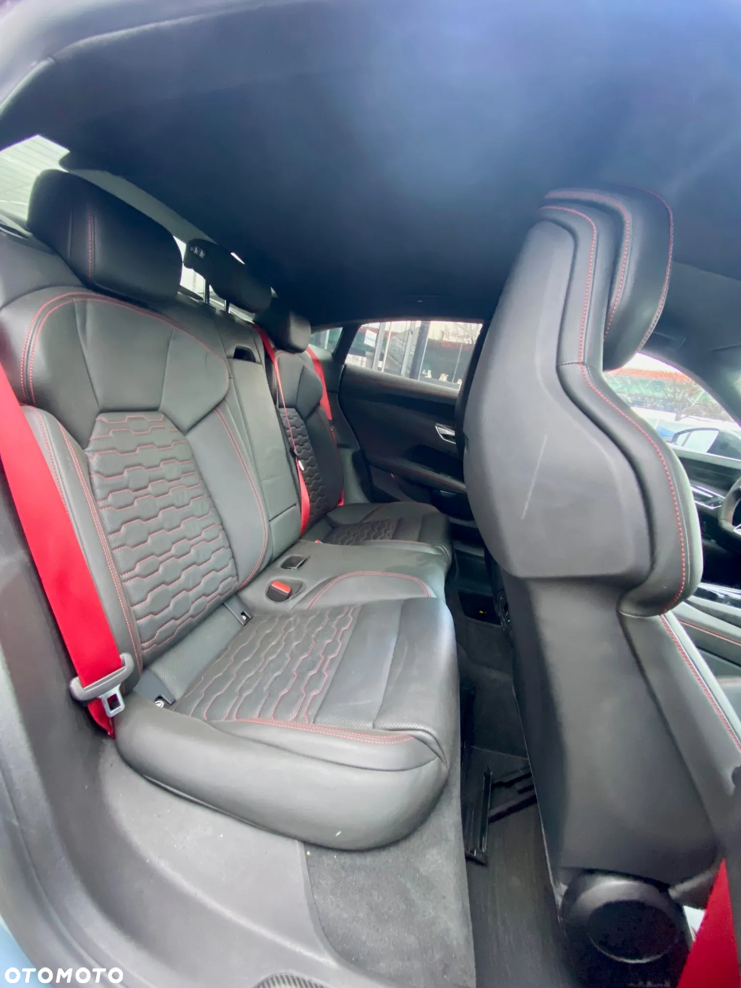 Audi e-tron GT - 11