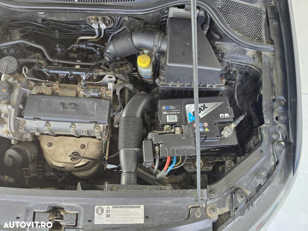Volkswagen Polo 1.2 Style - 27