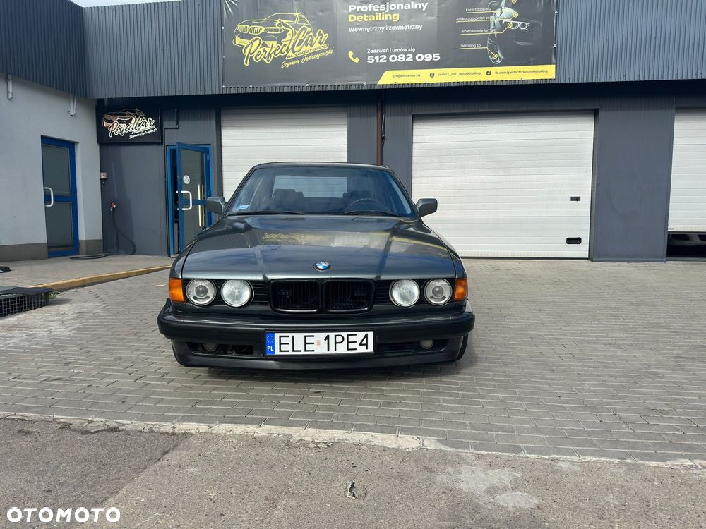 BMW Seria 7 - 1
