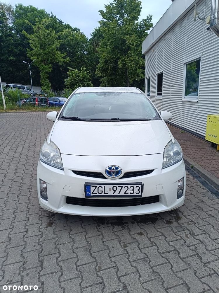 Toyota Prius - 1