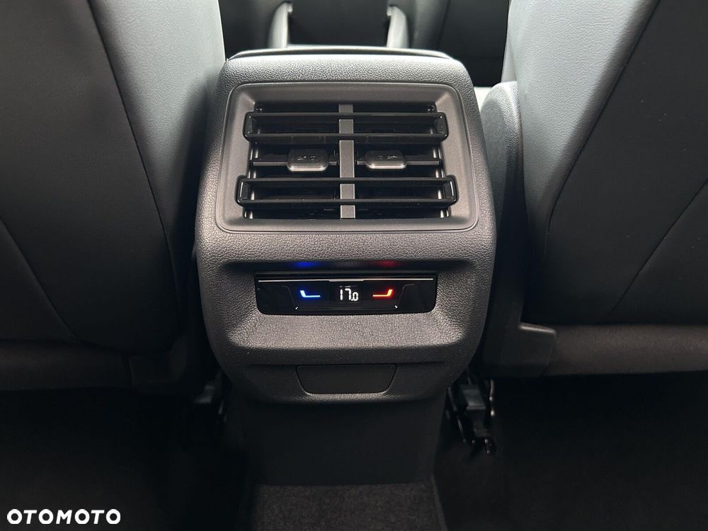 Volkswagen Tiguan 1.5 eTSI Life Plus DSG - 29
