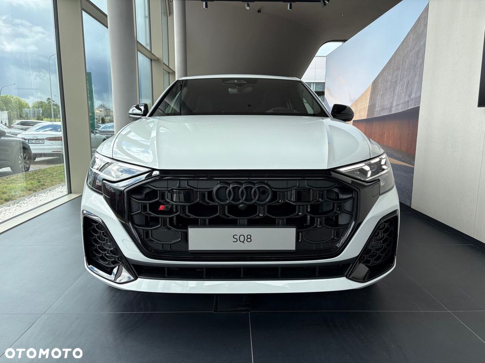 Audi Q8 - 4