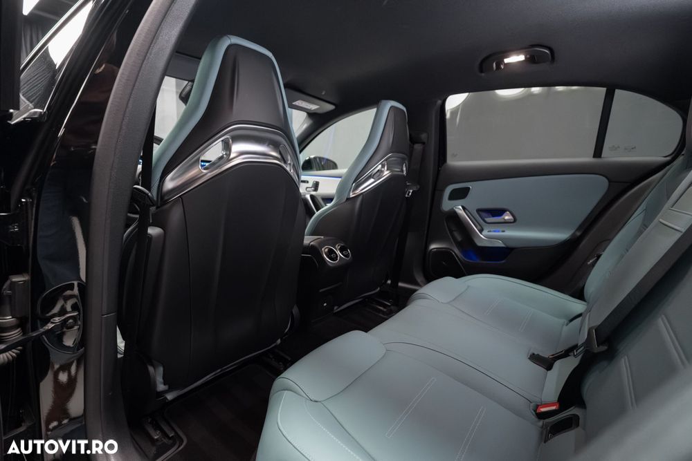 Mercedes-Benz A 45 AMG S 4Matic+ MHEV 8G-DCT - 31