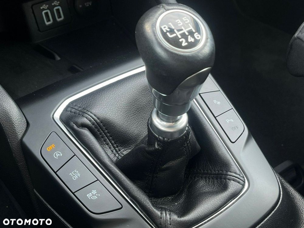 Ford Focus 1.5 EcoBlue Start-Stopp-System COOL&CONNECT - 28