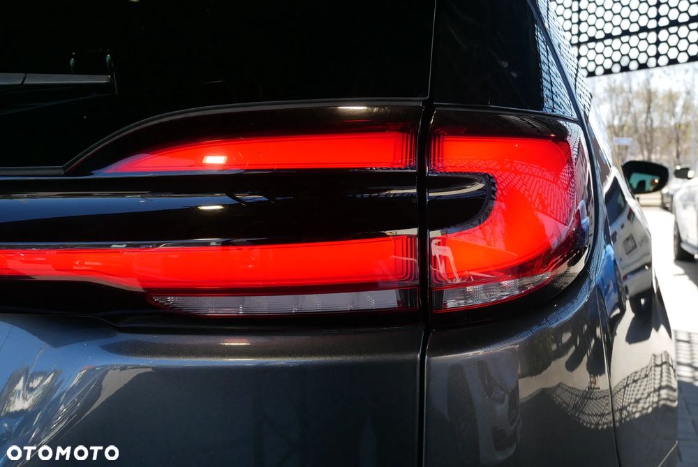 Chrysler Pacifica - 34