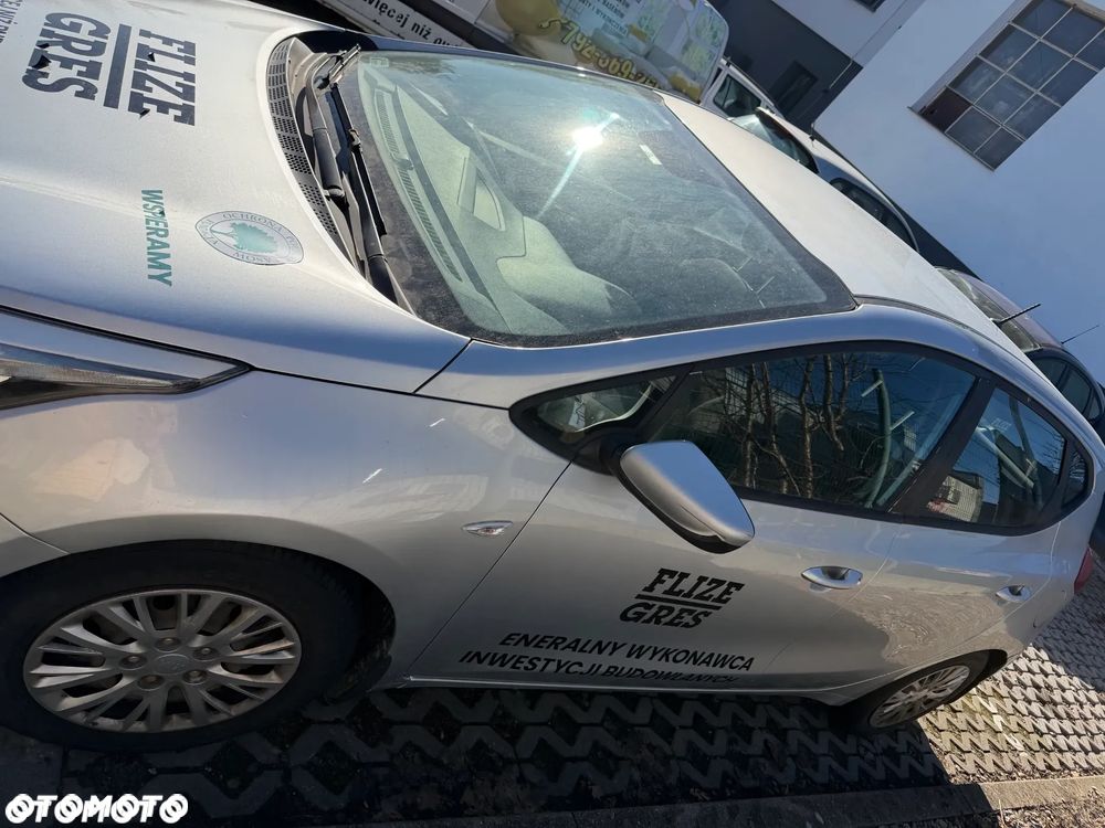 Kia Ceed - 22