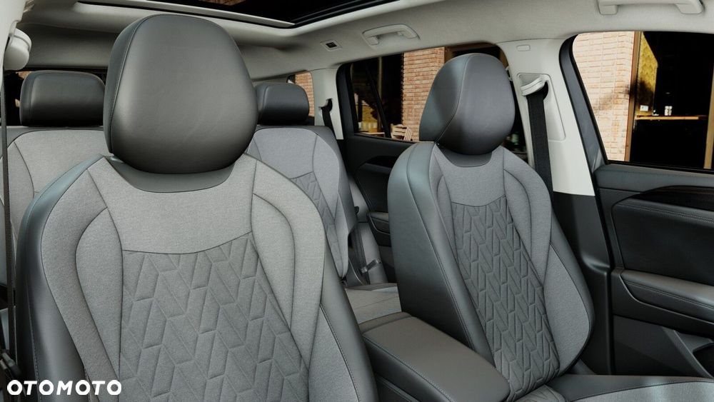 Volkswagen Tayron 1.5 eTSI mHEV Life Plus DSG - 12