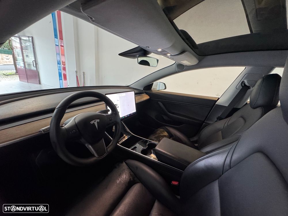 Tesla Model 3 Long-Range Dual Motor AWD - 10