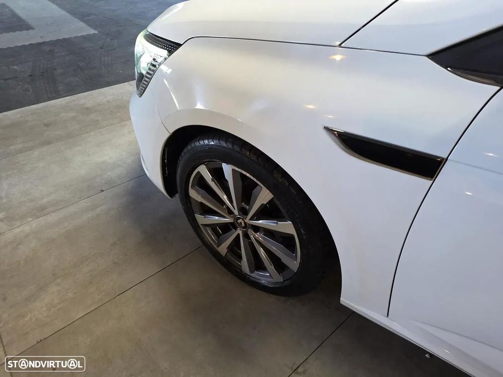 Renault Mégane Sport Tourer 1.5 Blue dCi R.S. Line — fotografia 11
