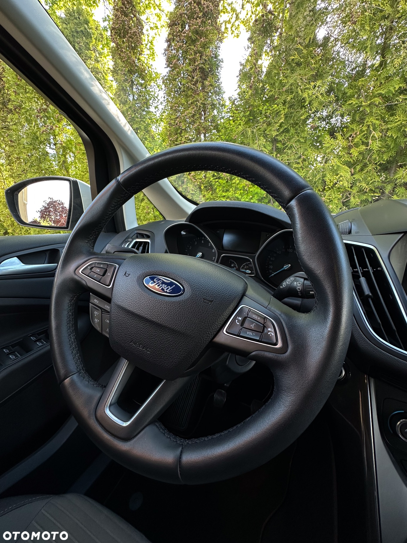 Ford Grand C-MAX - 15
