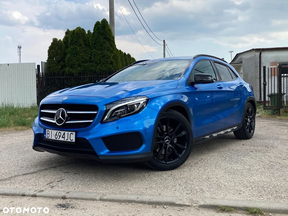 Mercedes-Benz GLA 250 7G-DCT AMG Line - 1