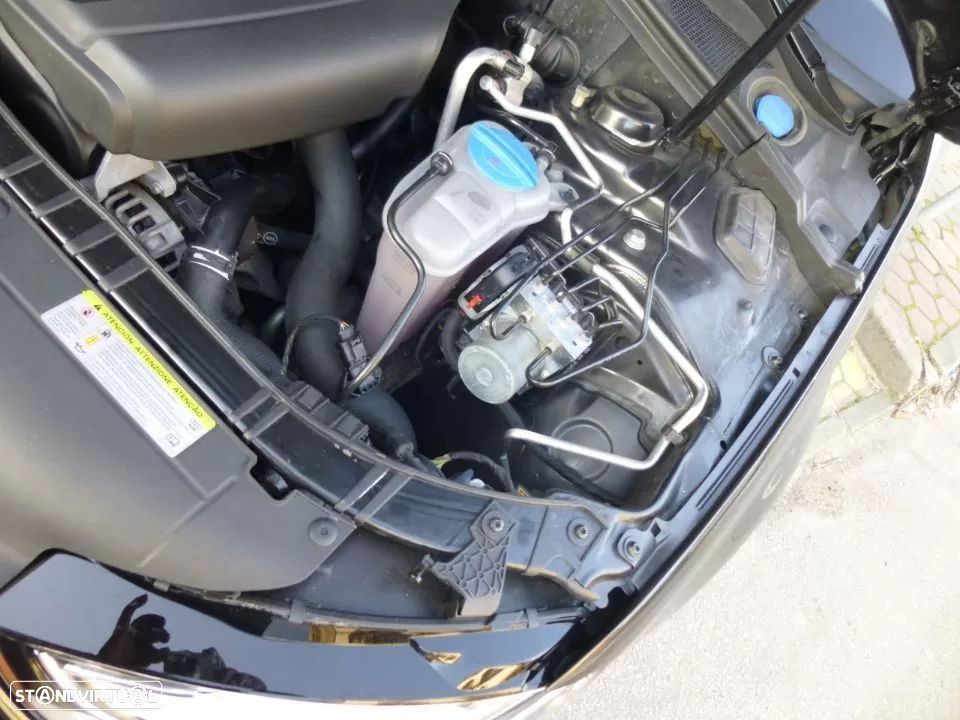 Audi A4 Avant 2.0 TDI Business Line S-line - 11