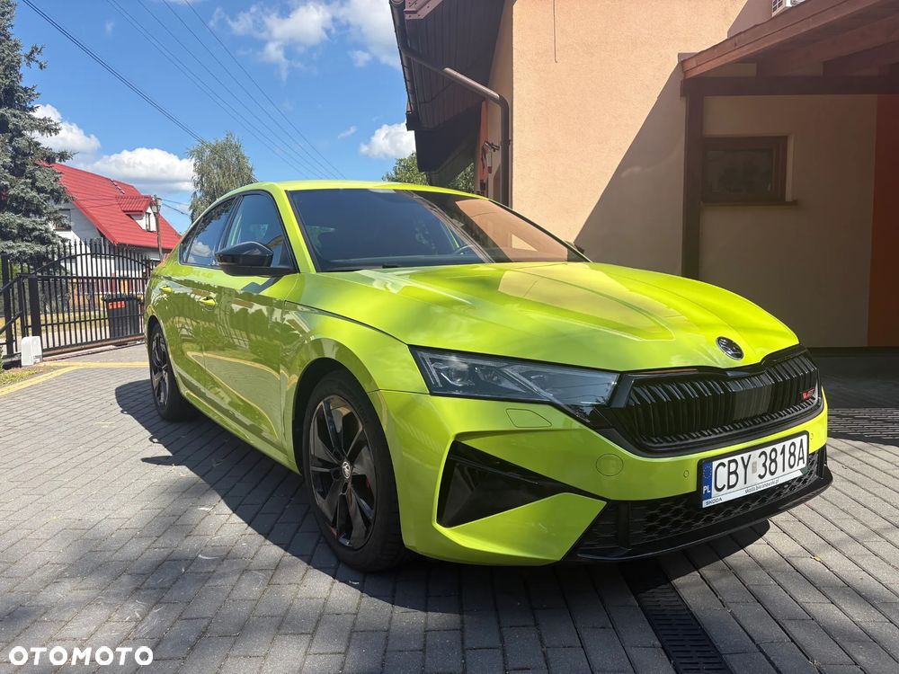 Skoda Octavia 2.0 TSI RS DSG - 2