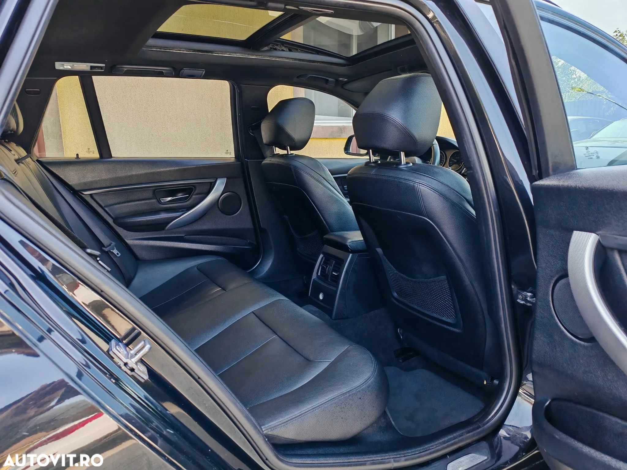 BMW Seria 3 320d Touring Sport-Aut. Blue Performance - 7