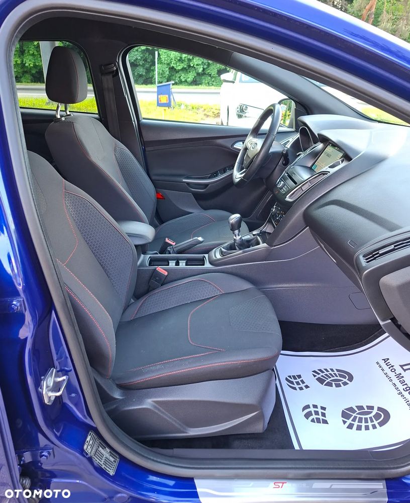 Ford Focus 1.5 EcoBlue Start-Stopp-System ST-LINE - 9
