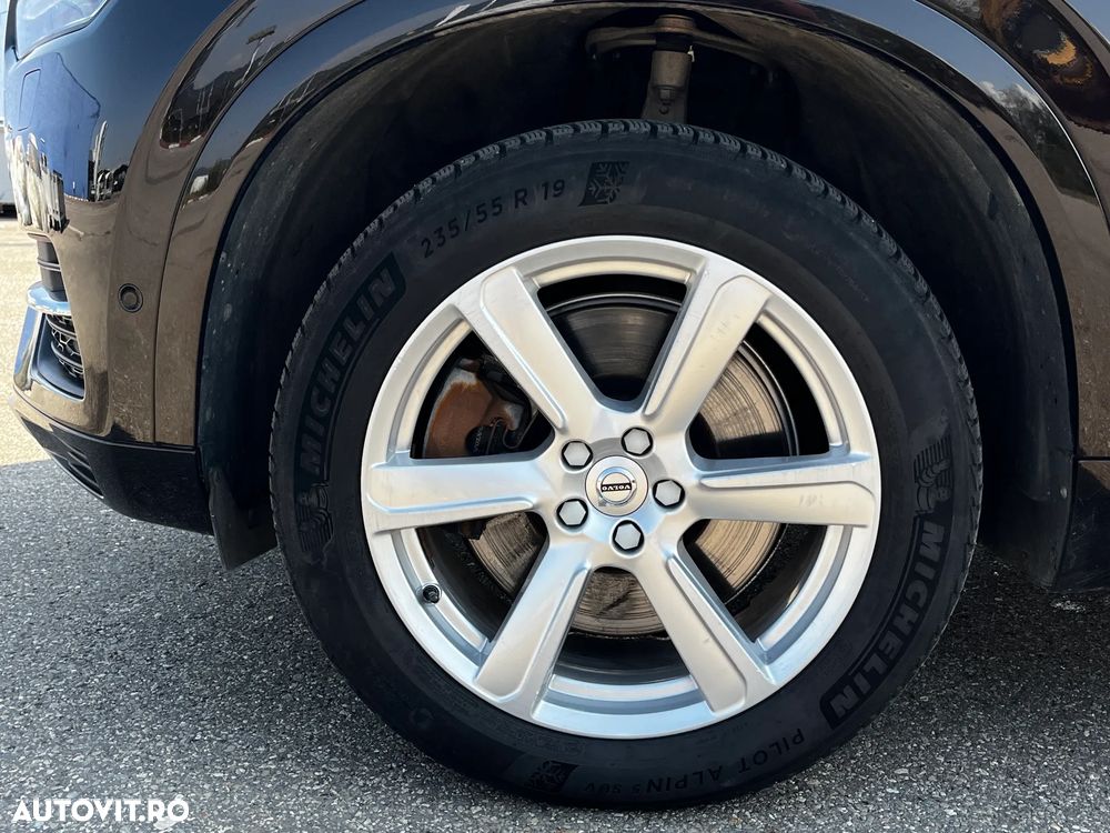 Volvo XC 90 - 32