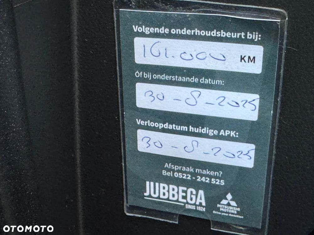 Mitsubishi Outlander 2.0 4WD Plus - 34