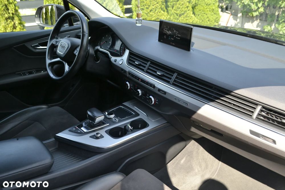 Audi Q7 45 TDI Quattro Tiptronic - 37