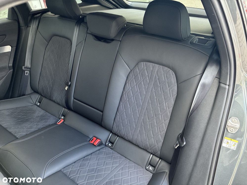 Audi A6 Avant - 14