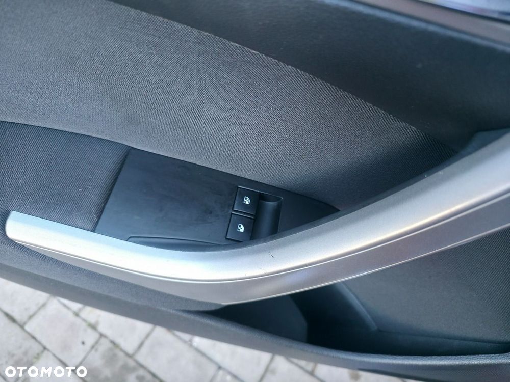 Opel Astra - 23