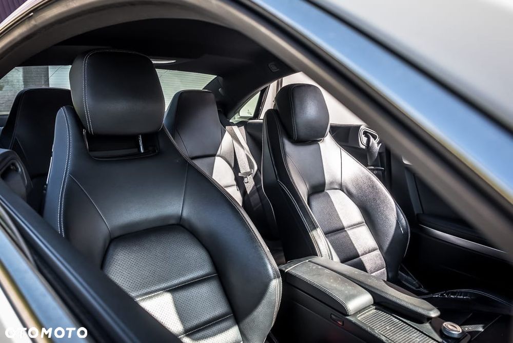 Mercedes-Benz Klasa E - 23