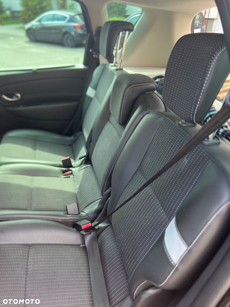Renault Scenic 1.5 dCi Tech Run EDC - 12