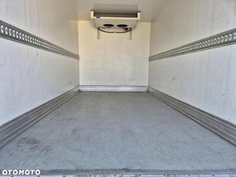 Chłodnia 6 palet 3.5m Carrier Pulsor 400, zasilanie stacjonarne 230v, stan bdb! - 13